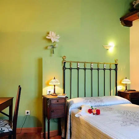 El Valle De La Mantequilla Holiday home *